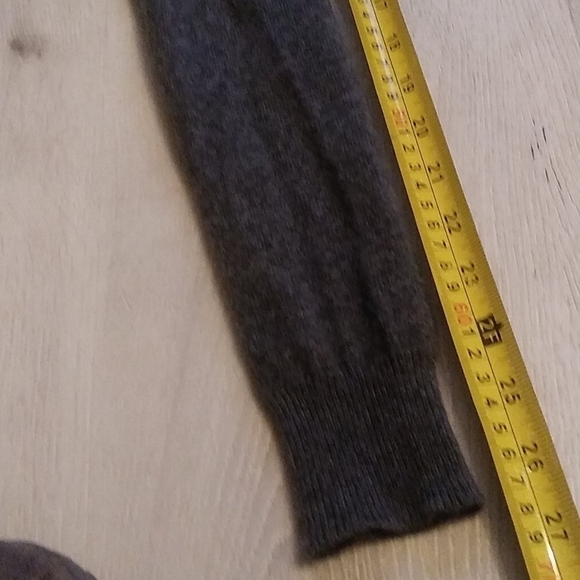 Ann Taylor 100% cashmere Cardigan‎ gray long - Picture 5 of 7